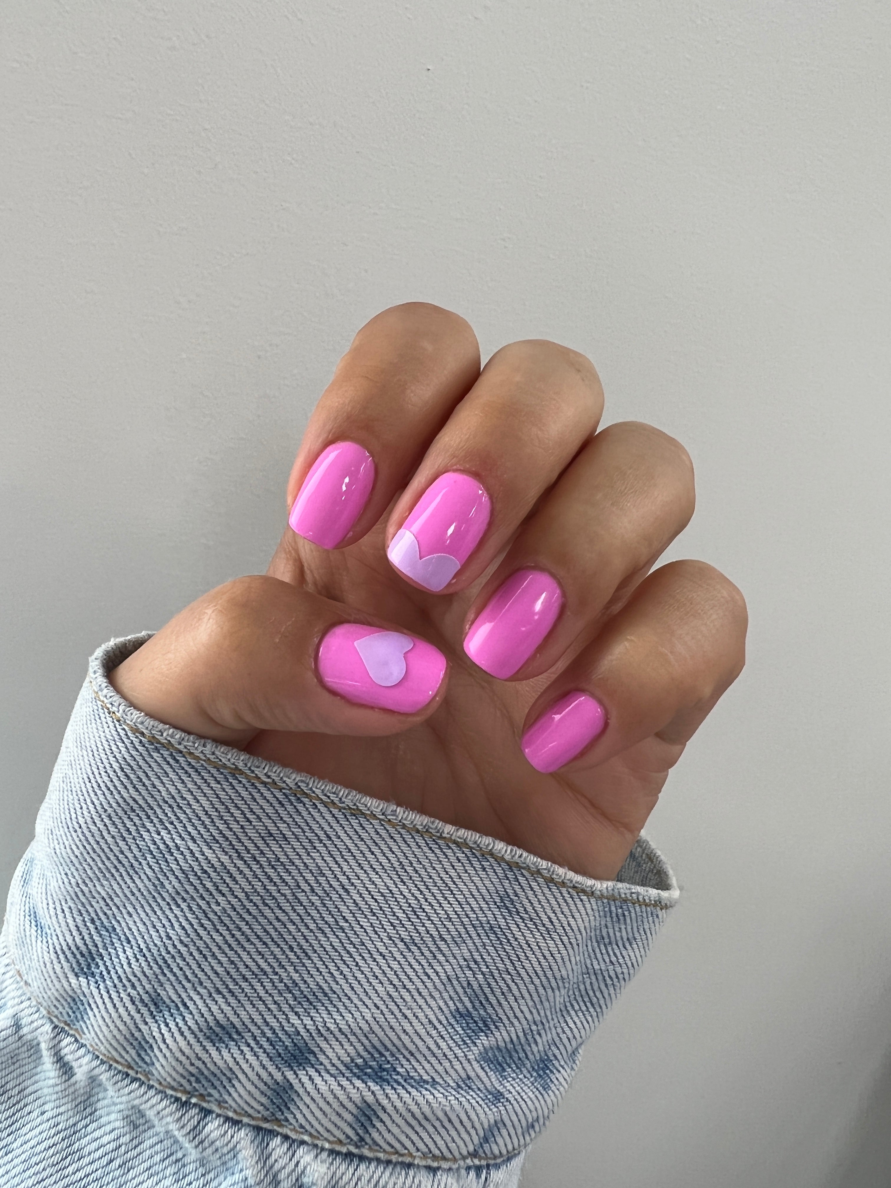 How To Use The Nail Art Stencil Pack