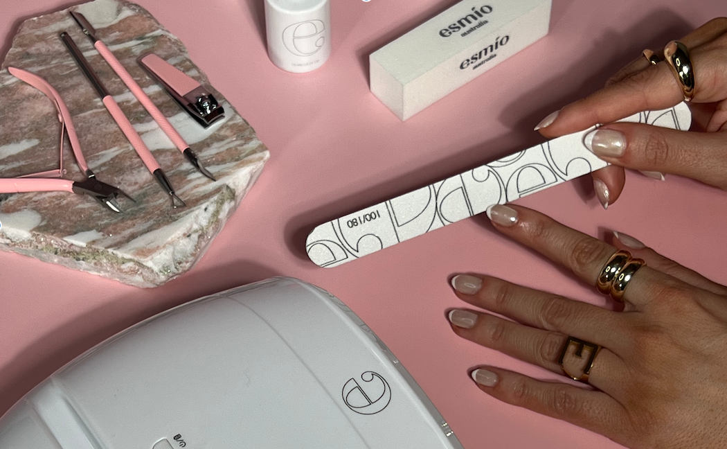 How To Correctly File Your Nails