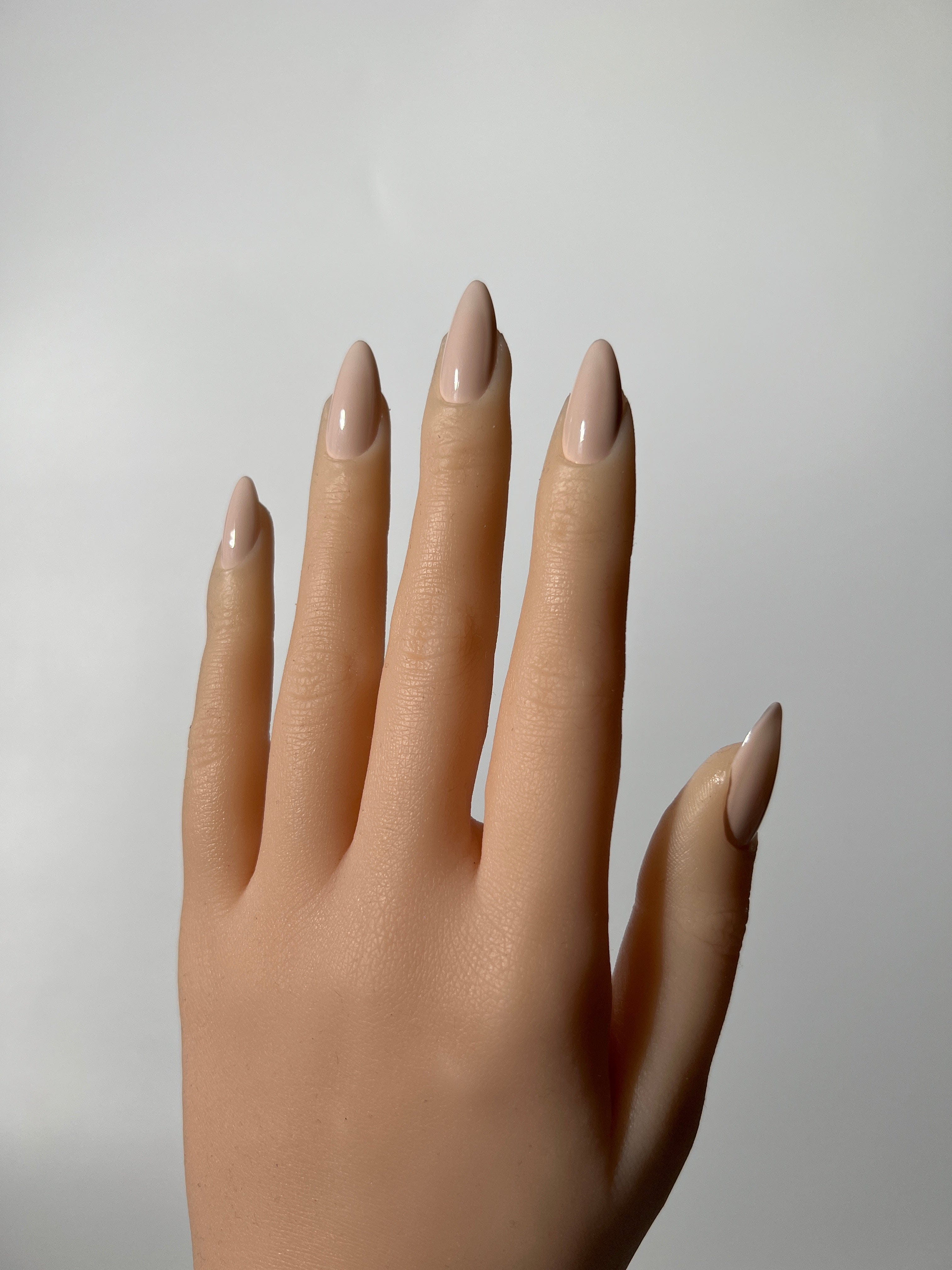 Nude Claire Creme