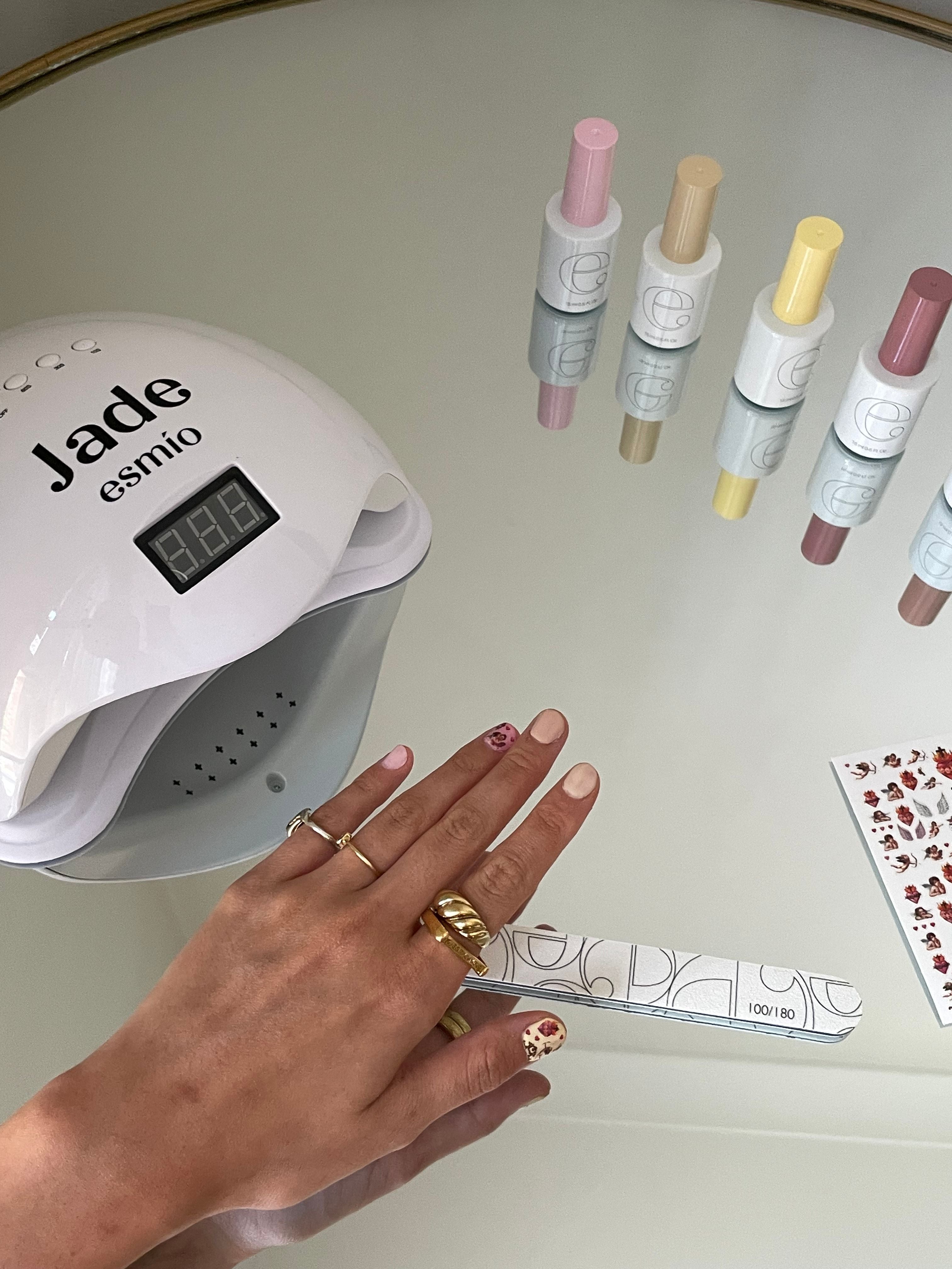 LONGER LASTING MANI