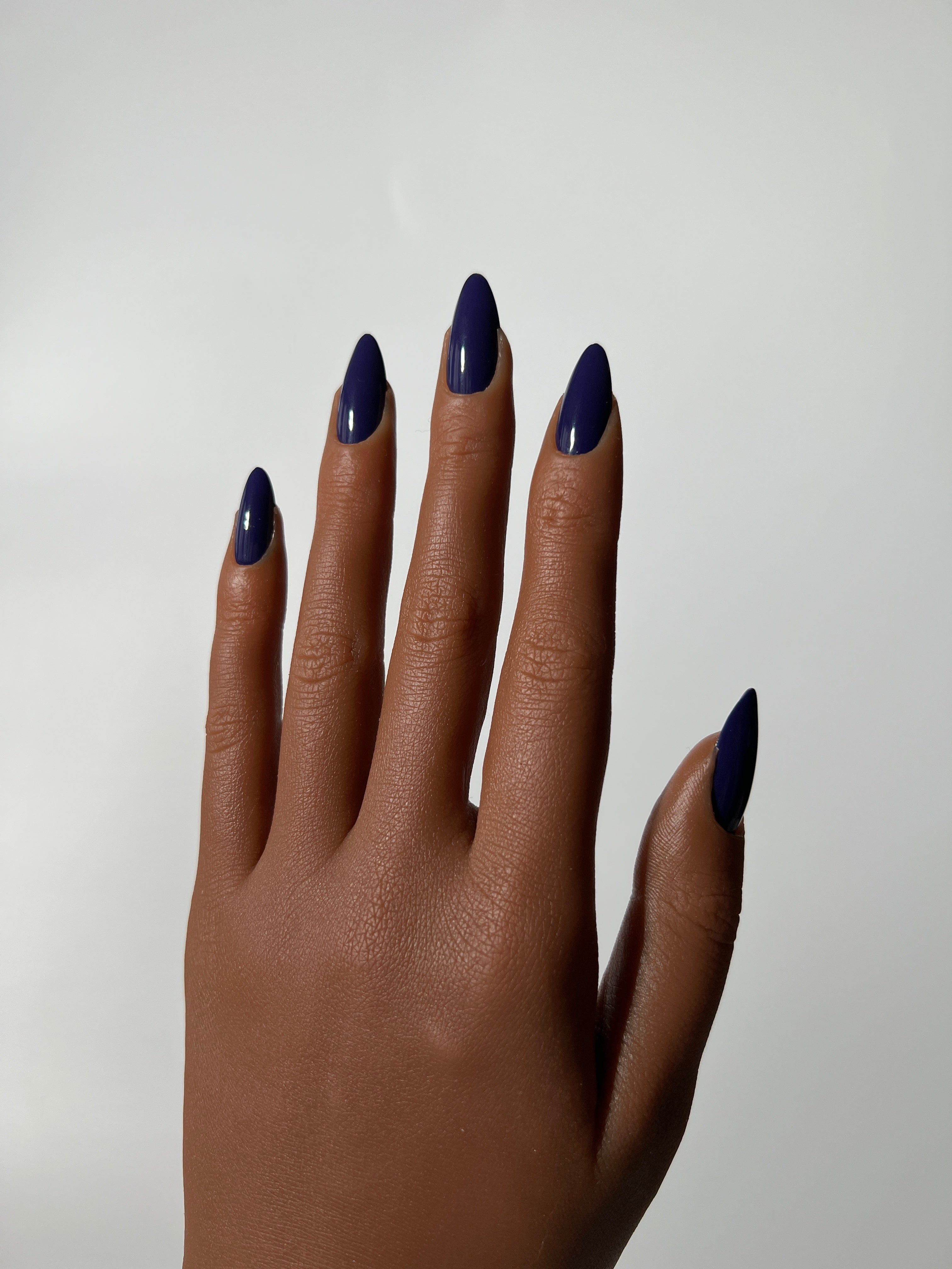 Nail Polishes Purple Isla Indigo